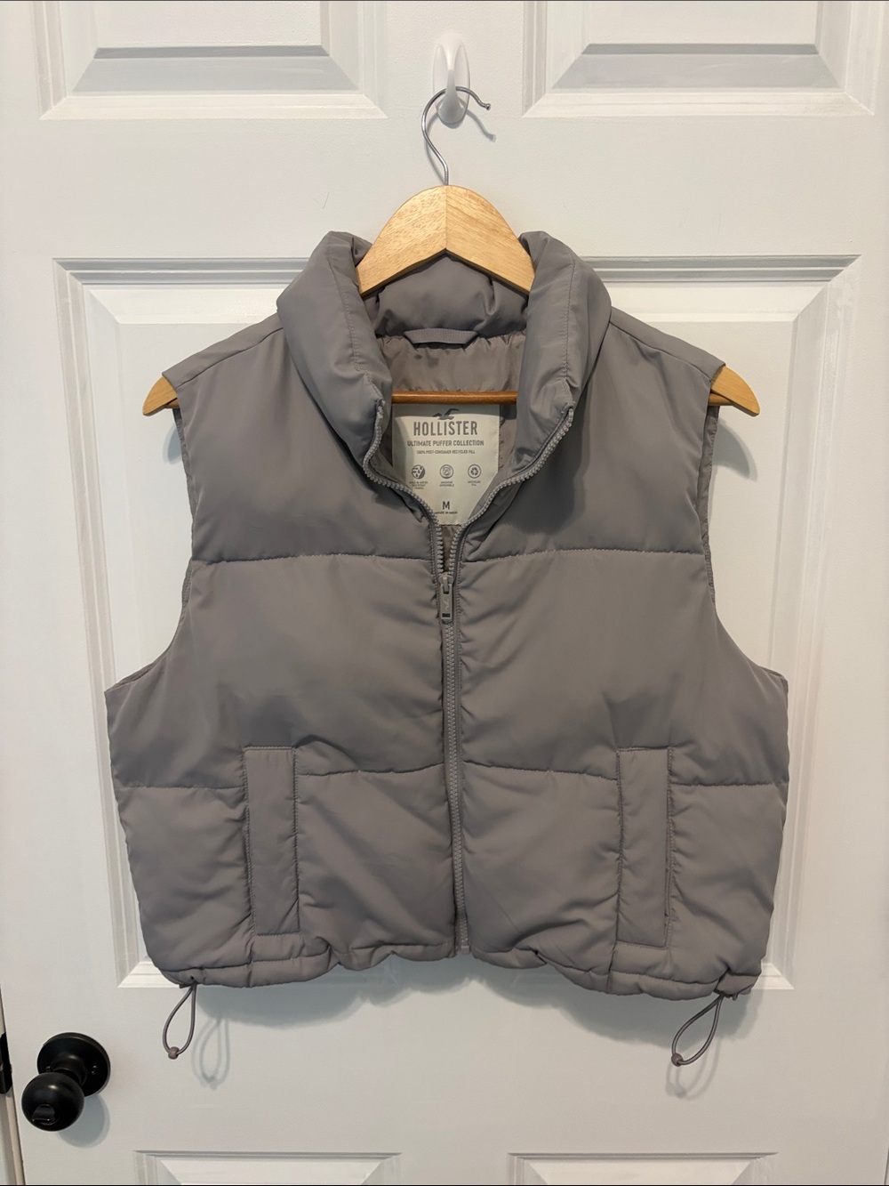 Hollister Gray Puffer Vest - Women's Sleeveless Zip